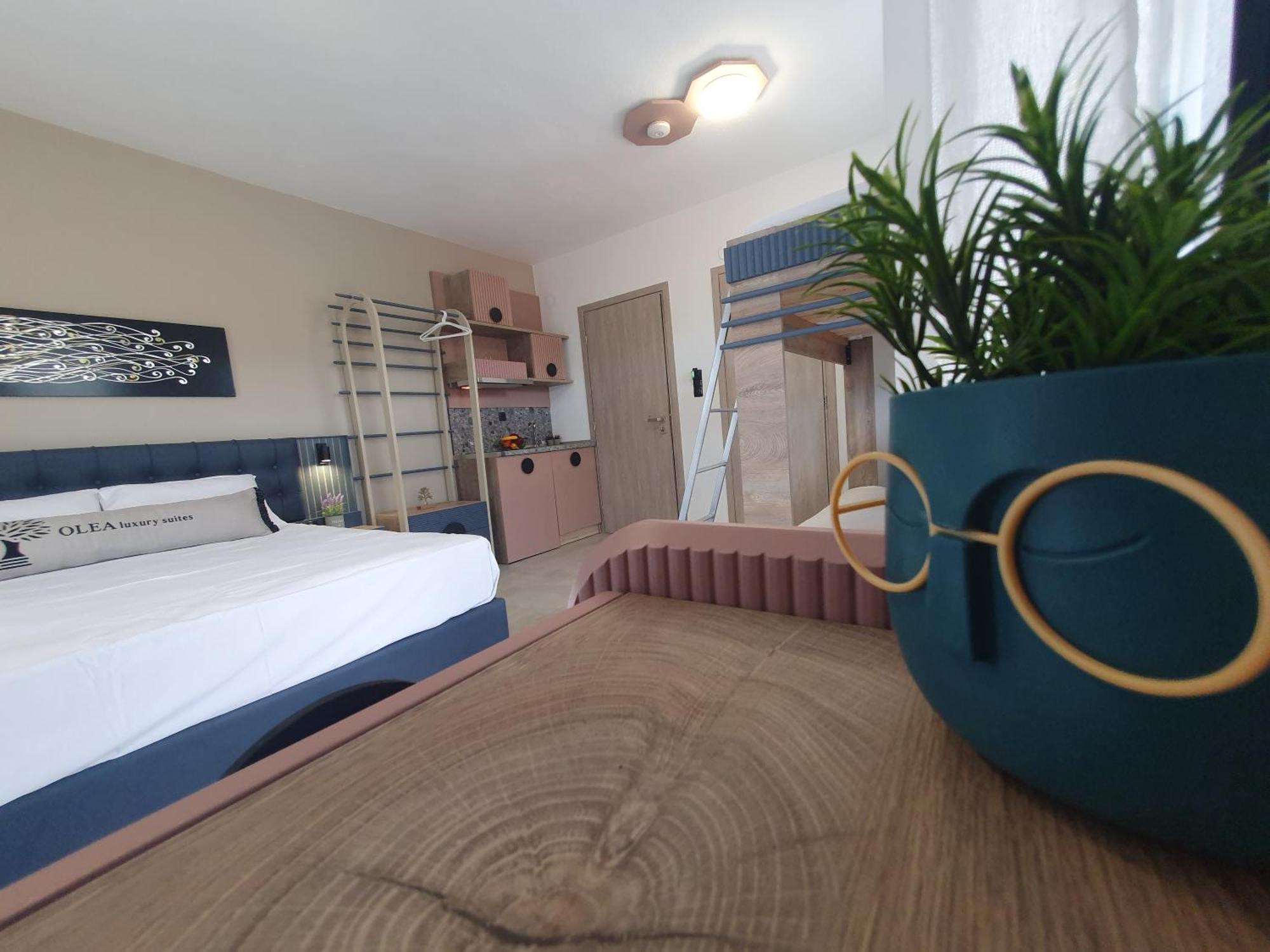 Olea Luxury Suites Asproválta Ngoại thất bức ảnh