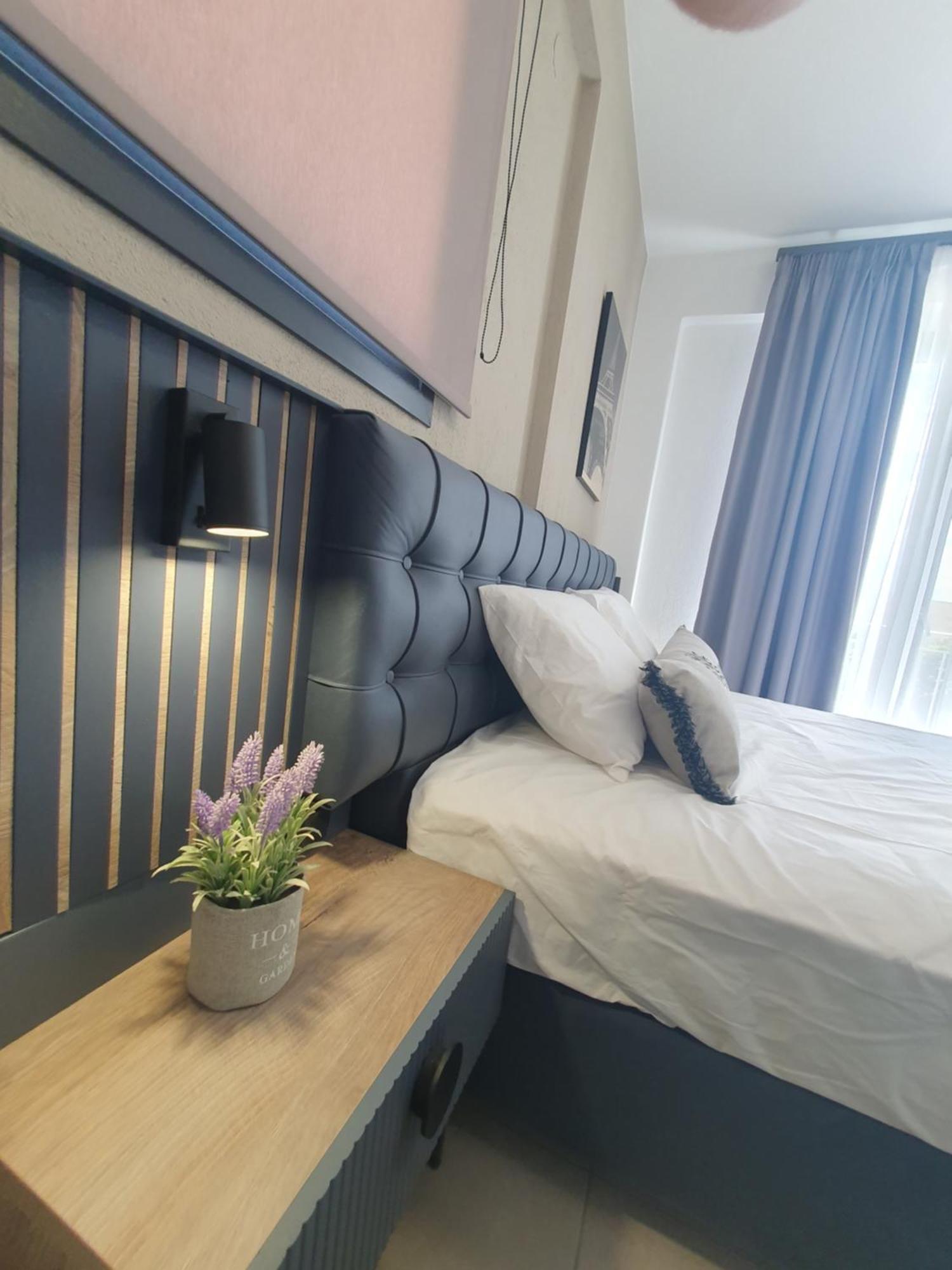 Olea Luxury Suites Asproválta Ngoại thất bức ảnh