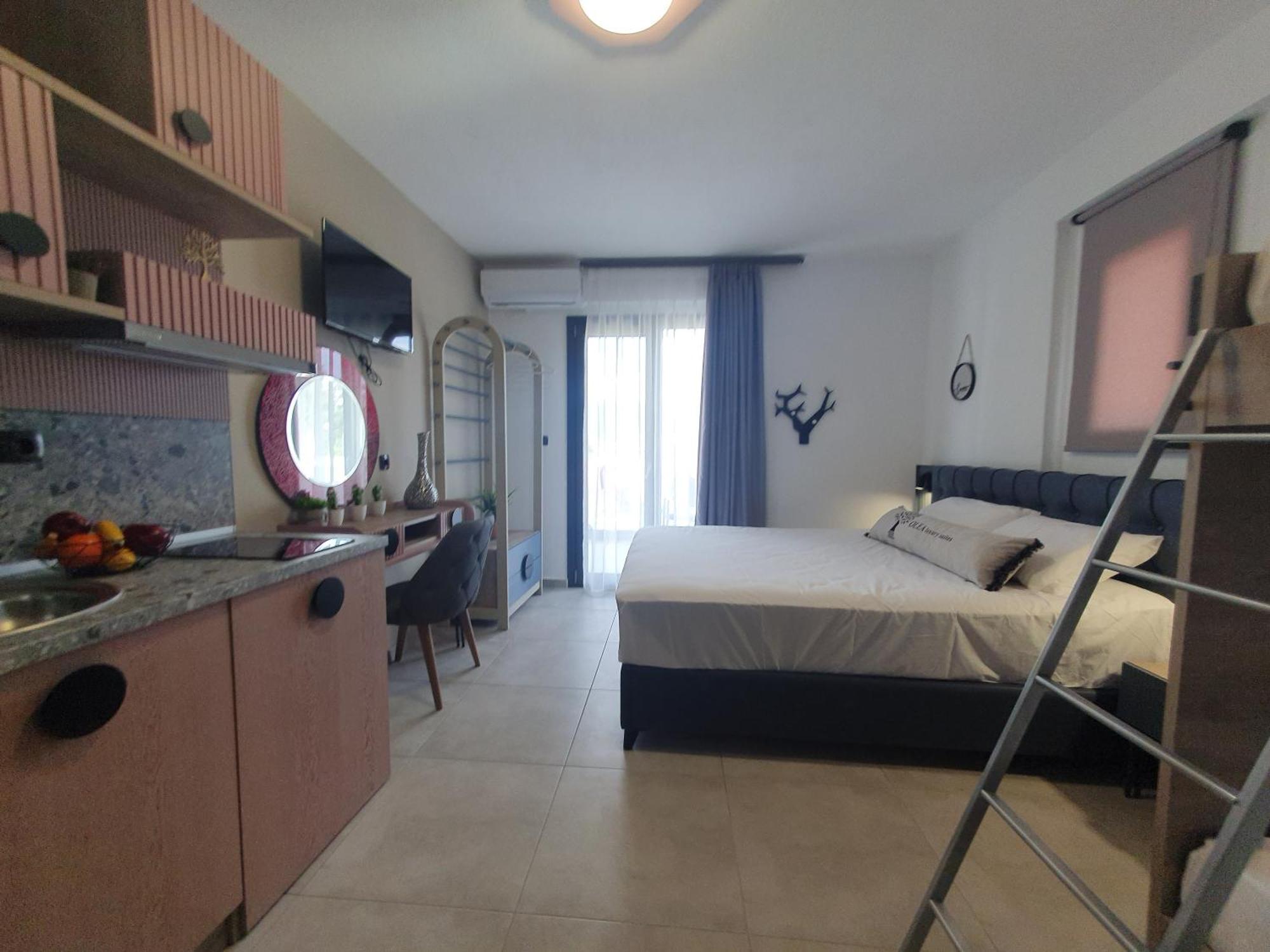 Olea Luxury Suites Asproválta Ngoại thất bức ảnh