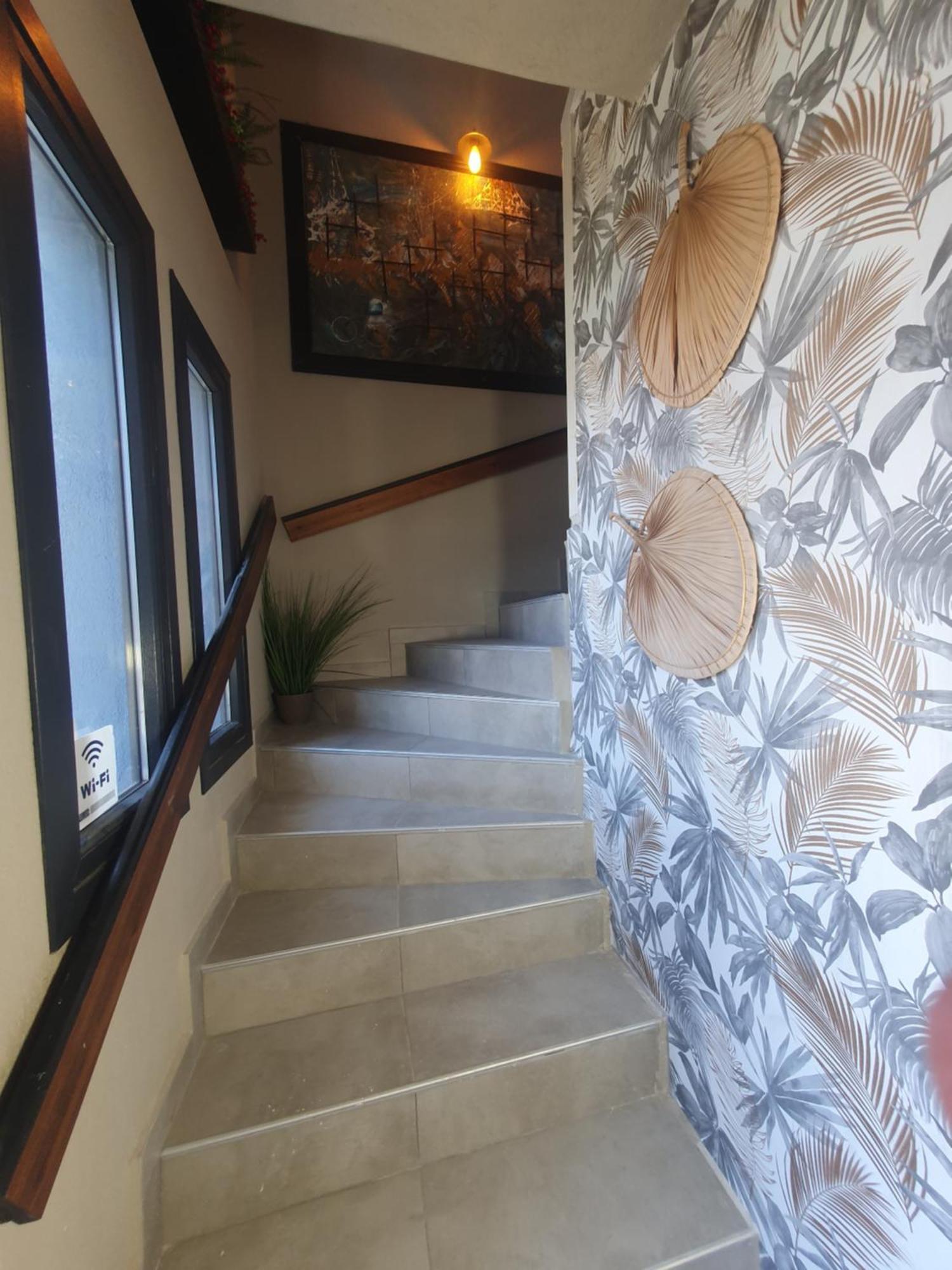 Olea Luxury Suites Asproválta Ngoại thất bức ảnh