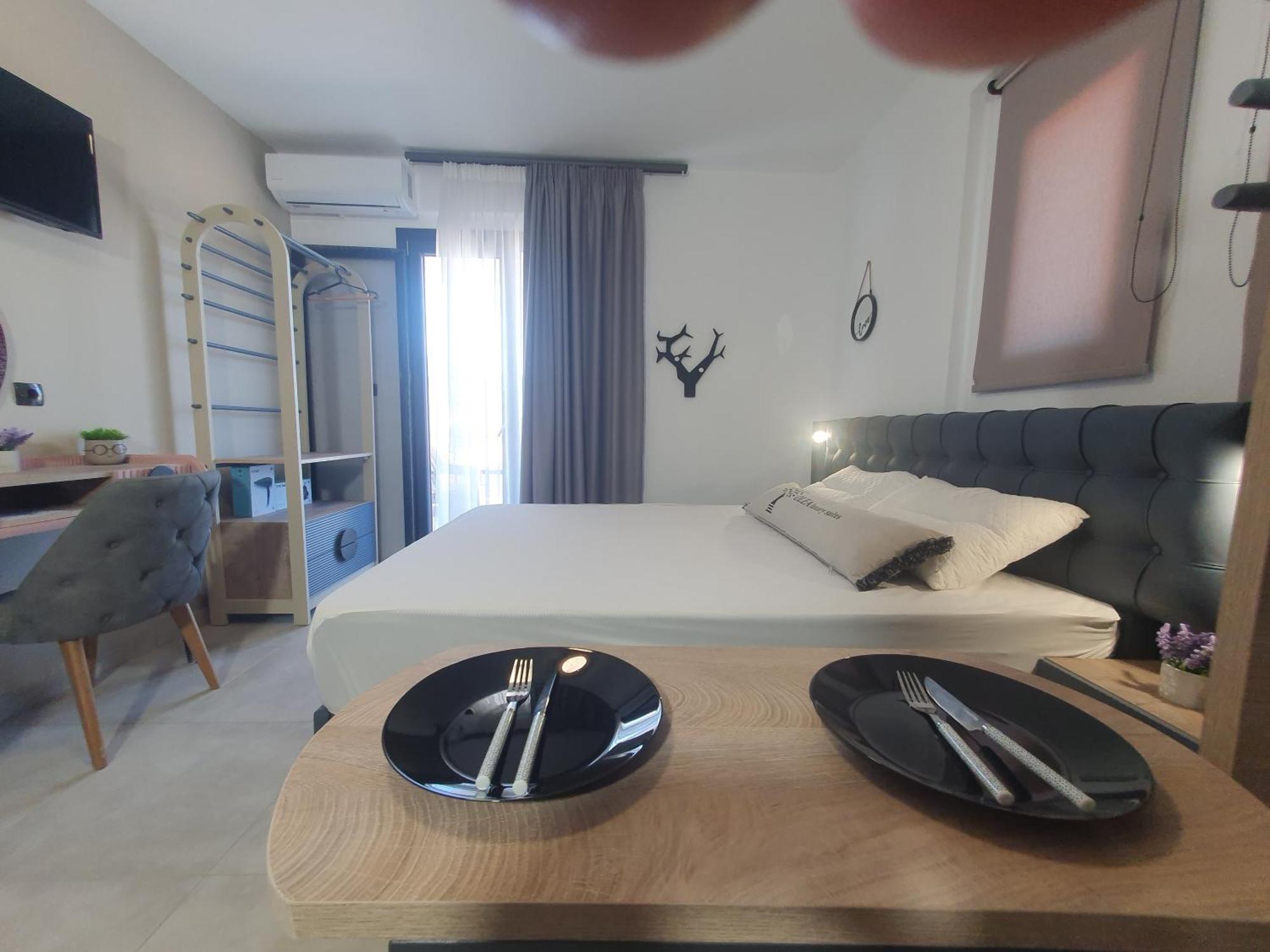 Olea Luxury Suites Asproválta Ngoại thất bức ảnh