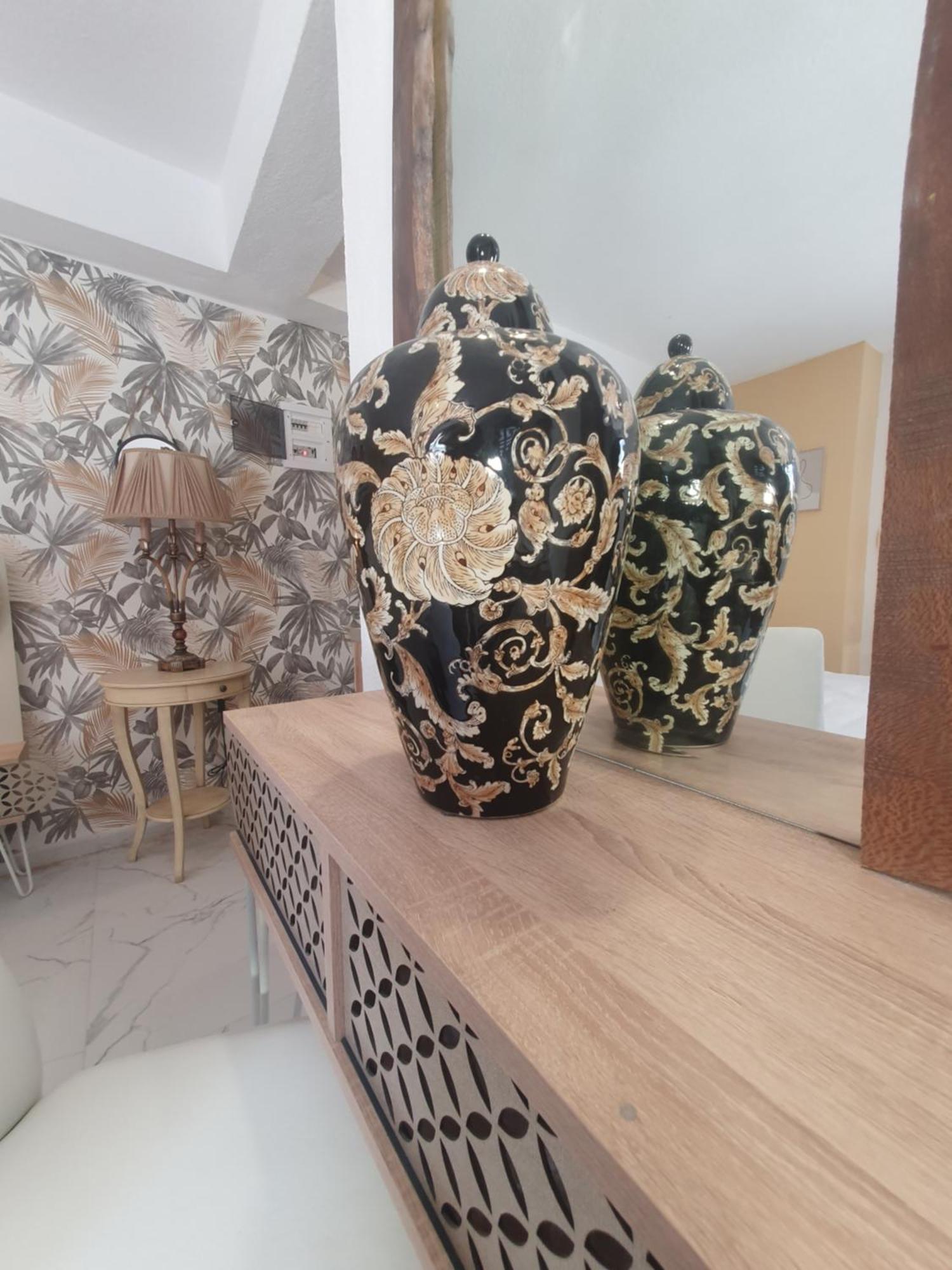 Olea Luxury Suites Asproválta Ngoại thất bức ảnh